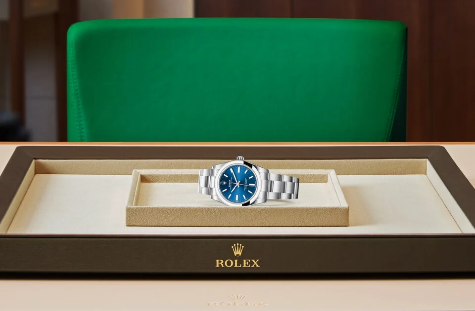 Rolex Oyster Perpetual Oyster, 34 mm, Edelstahl Oystersteel - M124200-0003 at Huber Fine Watches & Jewellery