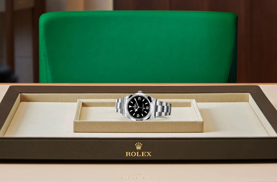 Rolex Explorer Oyster, 36 mm, Edelstahl Oystersteel - M124270-0001 at Huber Fine Watches & Jewellery