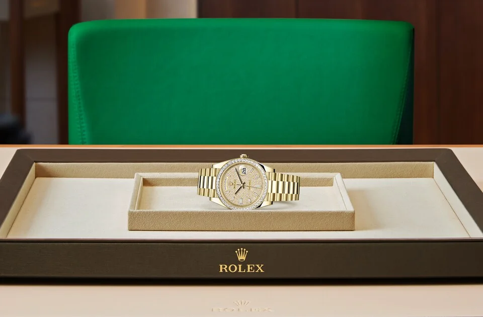 Rolex Day-Date Oyster, 40 mm, Gelbgold mit Diamanten - M228398TBR-0036 at Huber Fine Watches & Jewellery