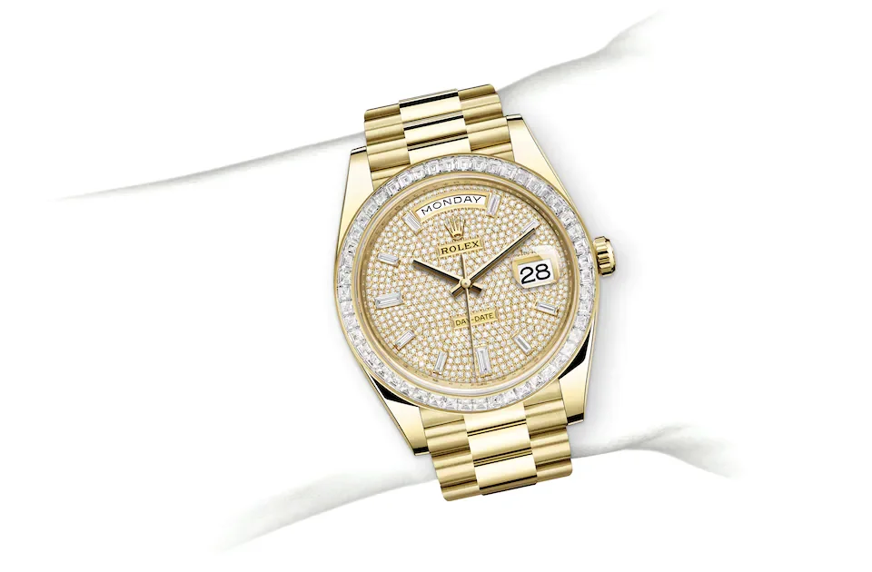 Rolex Day-Date Oyster, 40 mm, Gelbgold mit Diamanten - M228398TBR-0036 at Huber Fine Watches & Jewellery