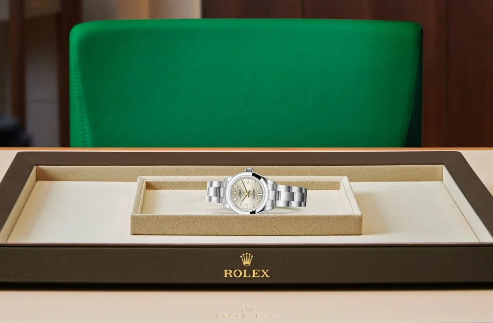 Rolex Oyster Perpetual Oyster, 28 mm, Edelstahl Oystersteel - M276200-0001 at Huber Fine Watches & Jewellery