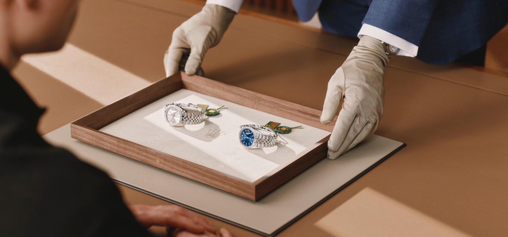 servicing rolex L image